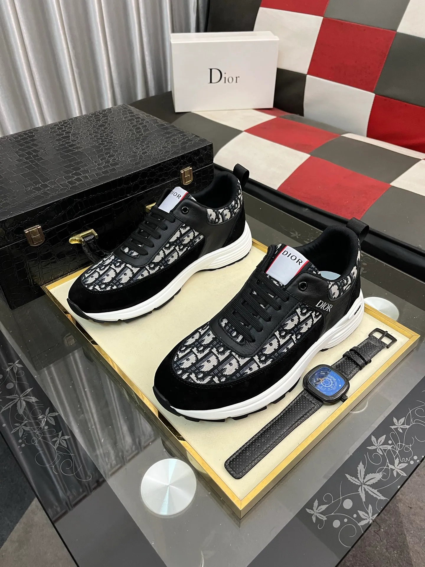 Men's shoes 💰440⌚️⌚️[Dior] 2025 Dior original lace-up low-top men's shoes, classic casual shoes 🔥This model is the official flagship model, quality, made by famous original factory designers, using high-quality cowhide with original materials ➕Comfortable and breathable mesh lining➕Pigskin insoles, perfect last shape, generous and fashionable design, attracting the pursuit of many consumers, what they want is the highest quality in the market. Code number: 38--443️⃣Colors available
